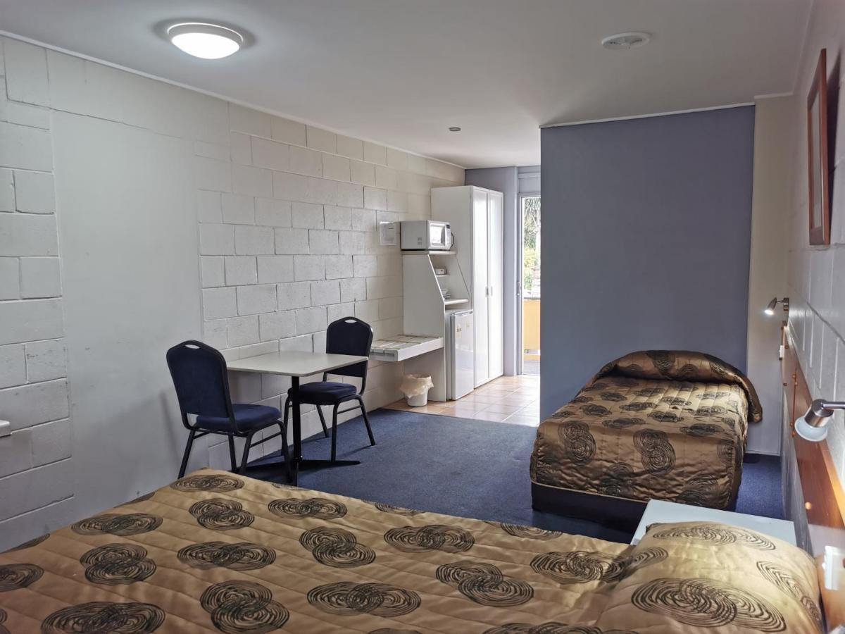 Central Motel Ipswich Bagian luar foto