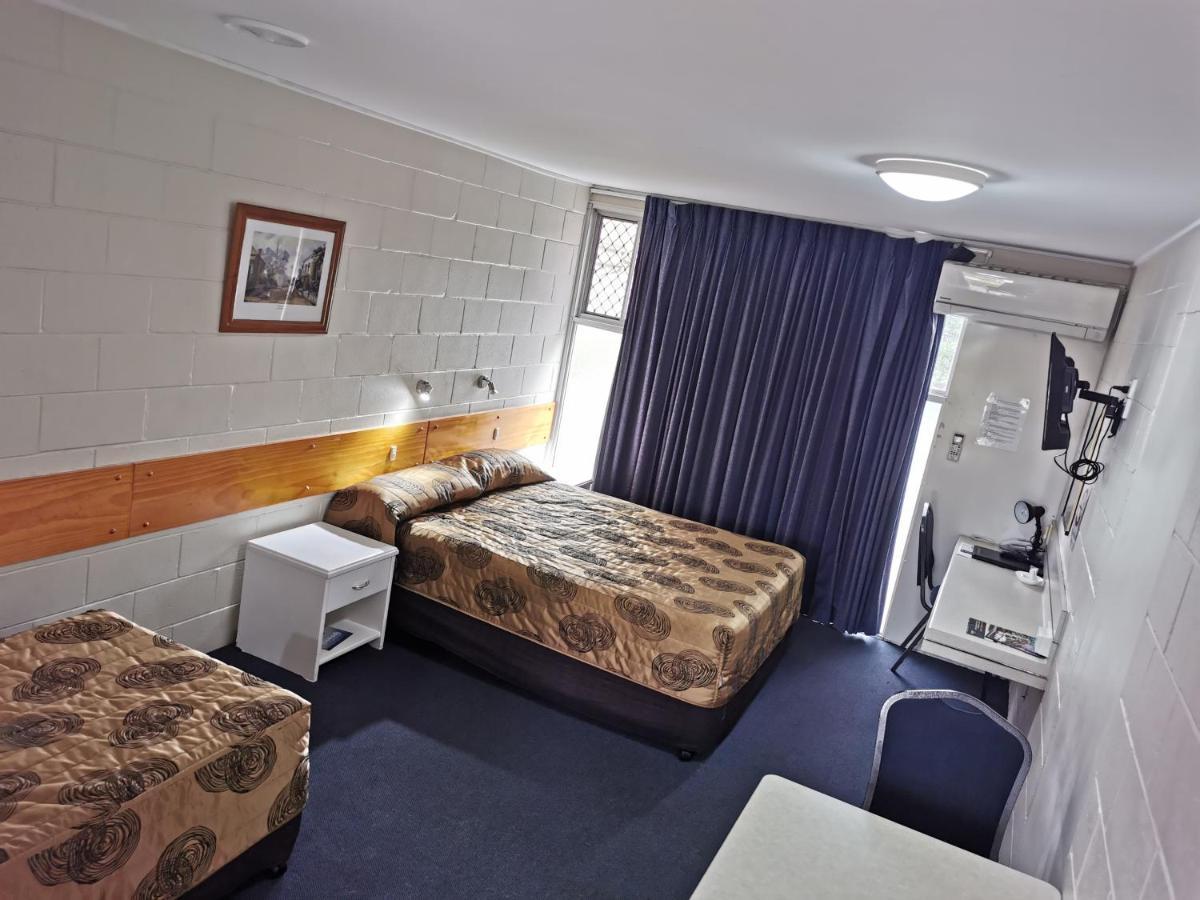 Central Motel Ipswich Bagian luar foto
